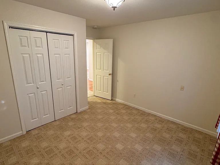 74 Lockes Way — Photo 12