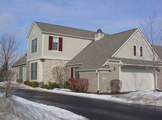 16821 Lochmoor Cir E #9, Northville, MI 48168