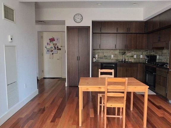 2nd image of 150 Myrtle Ave 1005 #1005