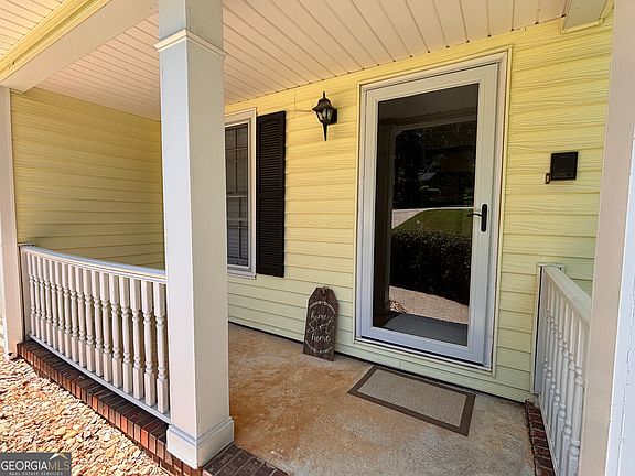 3rd image of 3791 Patricia Ct
