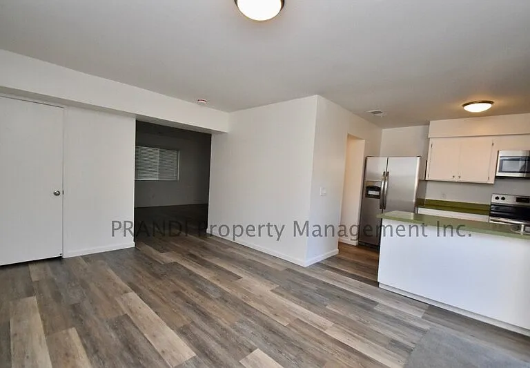 110A Oliva Ct — Photo 3