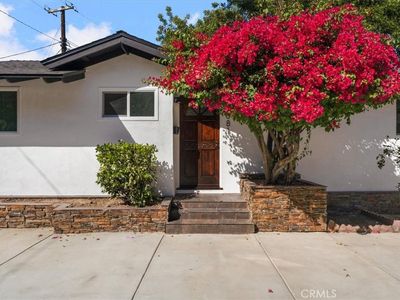 8581 Owensmouth Ave, Canoga Park, CA, 91304