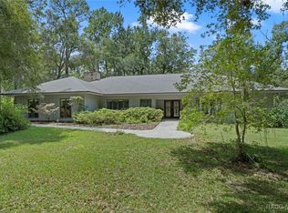 22347 Golden Retriever Ln, Brooksville, FL 34601