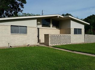 2507 Raspberry Ln, Pasadena, TX 77502