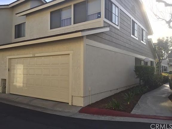 3rd image of 1700 W Cerritos Ave Unit 332