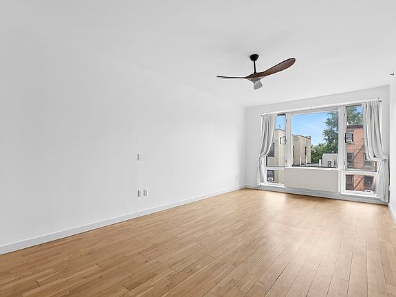 3rd image of 545 Washington Ave APT 409