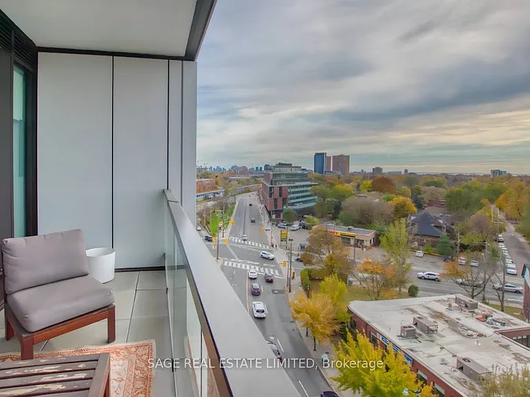 2720 Dundas St W #801 — Photo 10