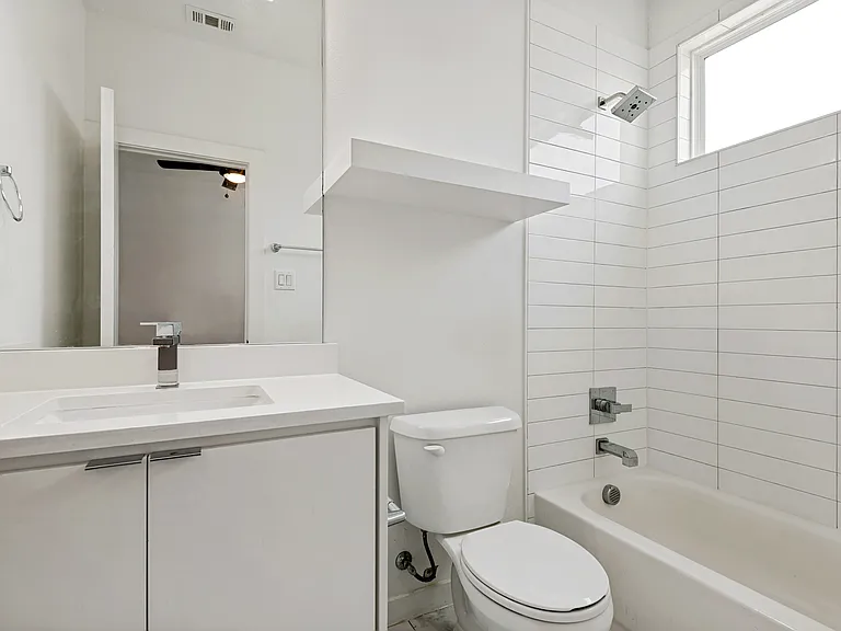 1510 N Washington Ave #403 — Photo 9
