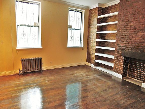 3rd image of 545 E 12th St APT Gdn