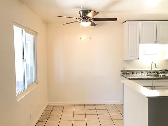 2nd image of 11741 Kittridge St APT 2