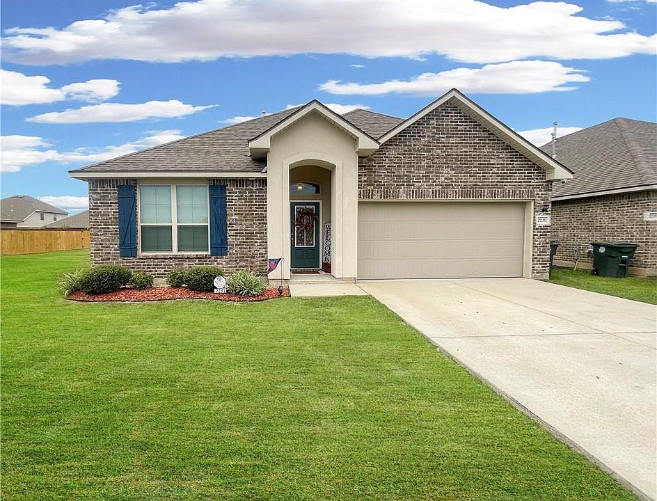 2nd image of 2231 Lake Michele Cres S