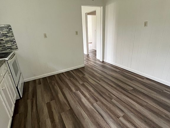 2nd image of 4727 Jeb Stuart Ln