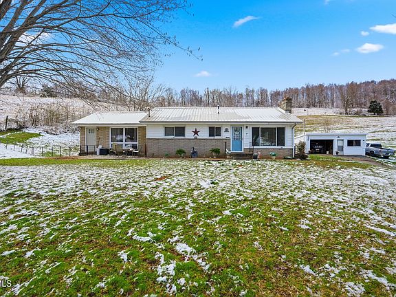 2nd image of 23176 Marys Chapel Rd