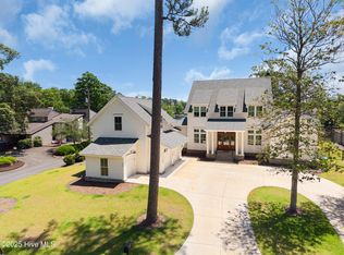 212 Wilson Point Rd, Trent Woods, NC 28562