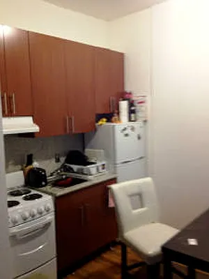 Rented by Plaza Real Estate Group | media 12