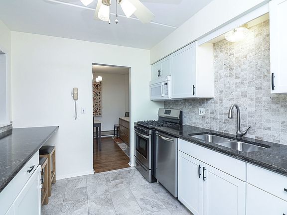 2nd image of 100 W Park Circle Dr APT 1H