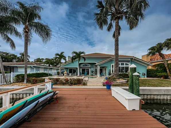 19 Leeward Is, Clearwater, FL 33767