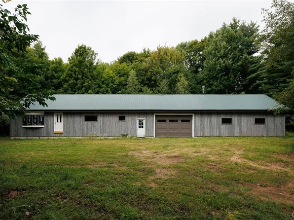 12086 Beartown Rd, Natural Bridge, NY 13665