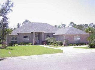 2954 Greystone Dr, Pace, FL 32571