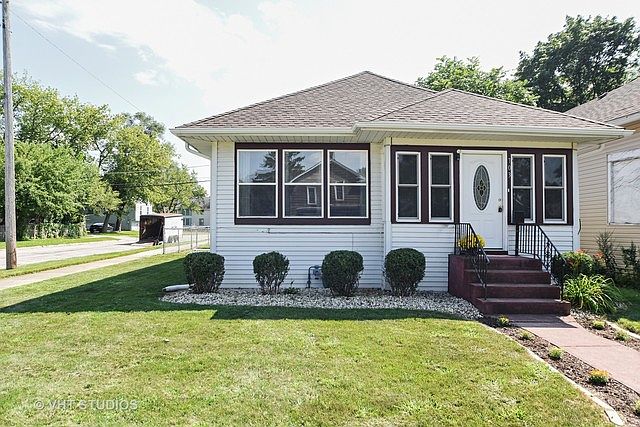 1st image of 703 Massena Ave