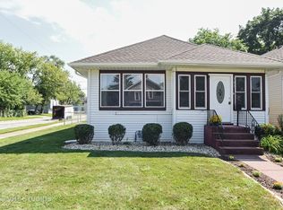 703 Massena Ave, Waukegan, IL 60085