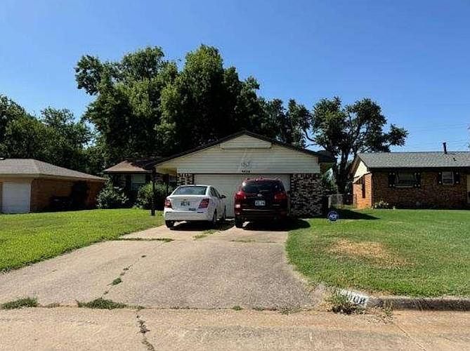 1st image of 4808 Gina Pl