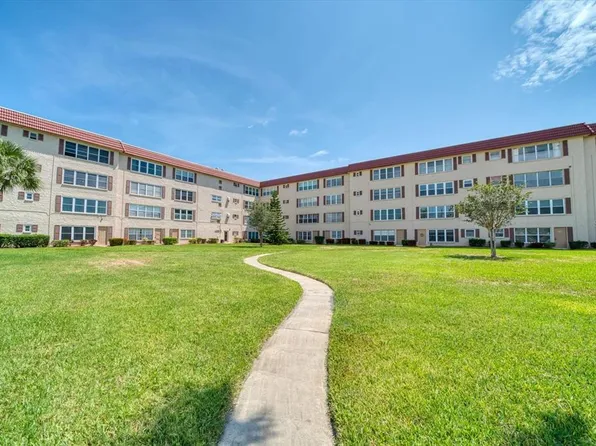 9950 62nd Ter N APT 108, Saint Petersburg, FL 33708