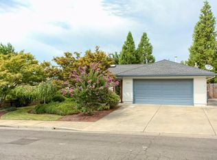 3209 Larue Dr, Medford, OR 97504
