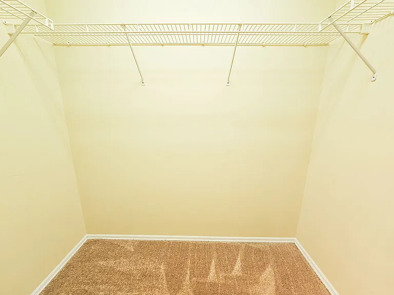 857 Ashley Michelle Ct — Photo 17