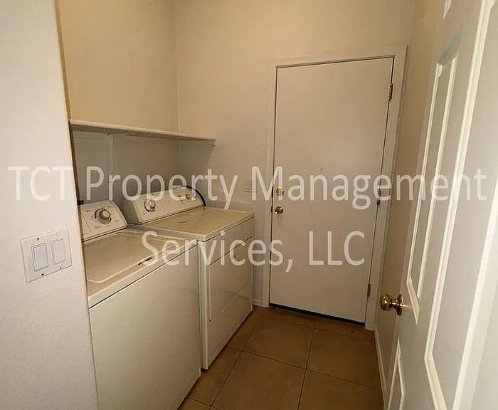 12827 W Modesto Dr — Photo 6