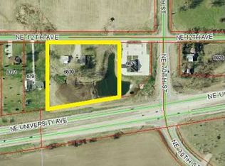 6839 NE 12th Ave, Pleasant Hill, IA 50327