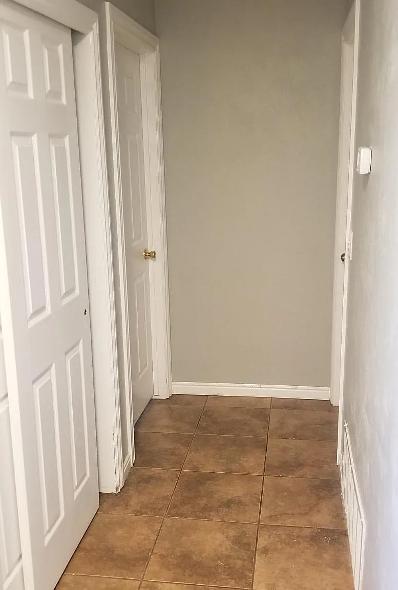 2 bed, 864 sqft, $1,400 — Photo 4