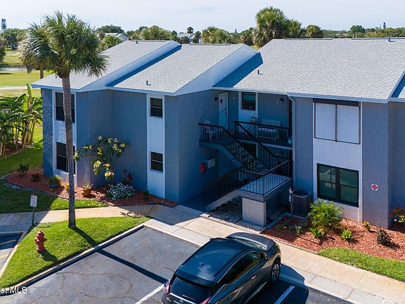 3rd image of 3001 Sandtrap Ln #3-A