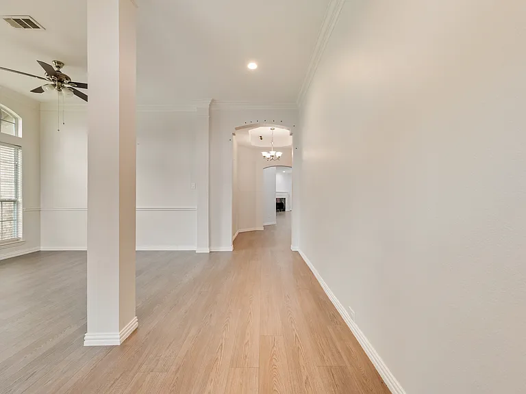 9301 Preston Trl — Photo 15