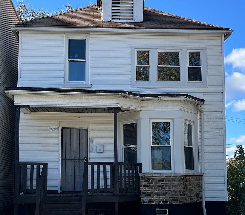 1st image of 8426 S Kerfoot Ave