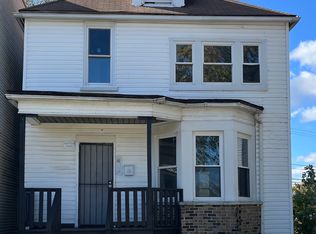 8426 S Kerfoot Ave, Chicago, IL 60620