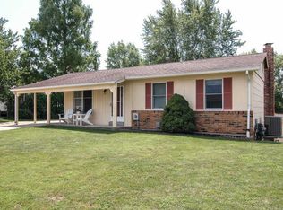 1486 Twin Trails Dr, Fenton, MO 63026