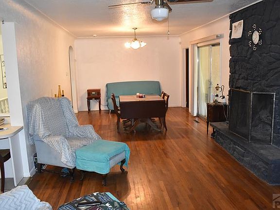 4th image of 1119 S 16th St