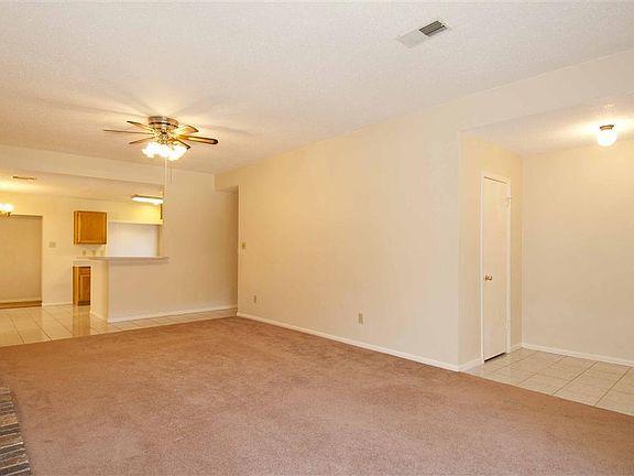 4th image of 9555 W Savile Cir