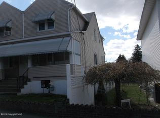 716 Hayes St, Hazleton, PA 18201