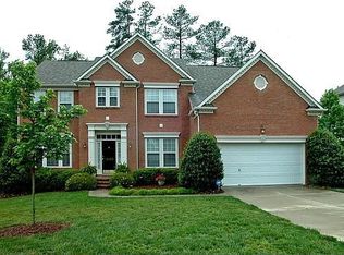 10483 Gunnison Ln, Charlotte, NC 28277