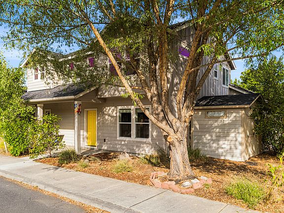 2nd image of 2534 NE Cretia Ct