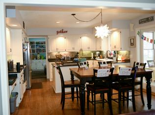 8993 Hunters Trl, Woodbury, MN 55125