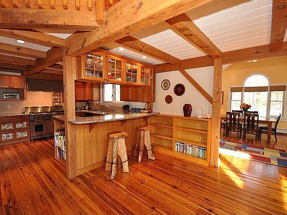 Kitchen and dining area