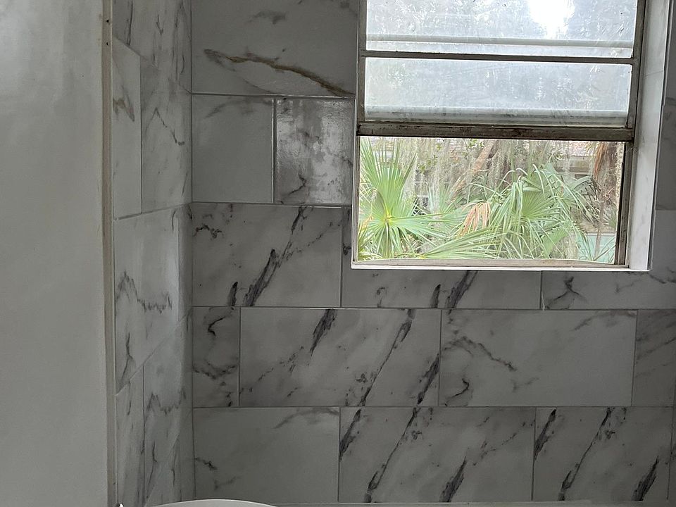 1st image of 1237 Daytona Ave #12371/2