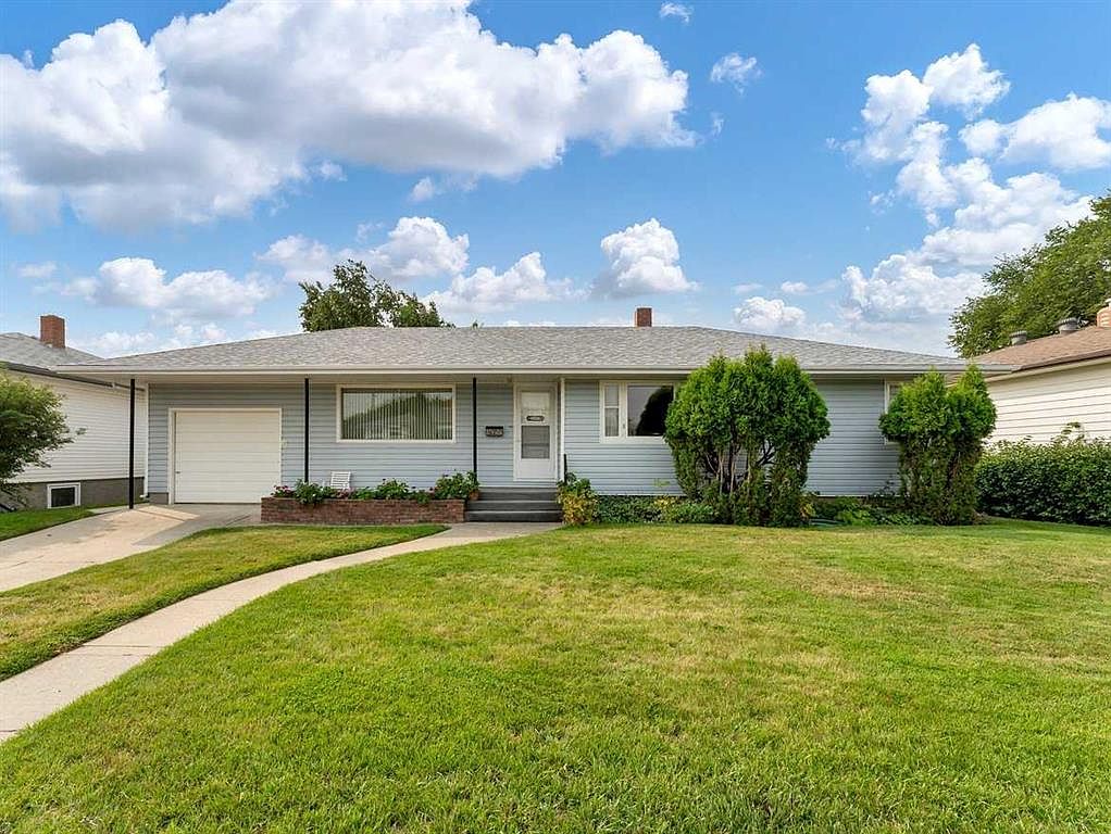 421 N 9th St SW, Medicine Hat, AB T1A 4P2 MLS A2088011 Zillow