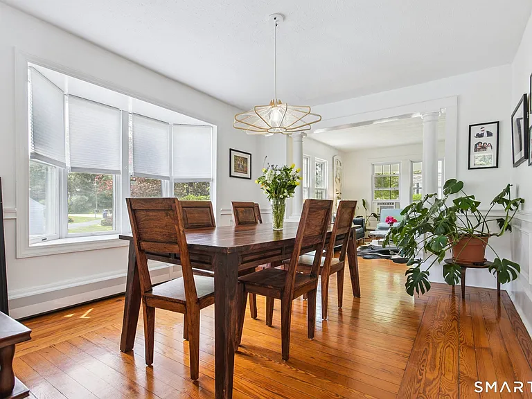 24 Warren Ave — Photo 13