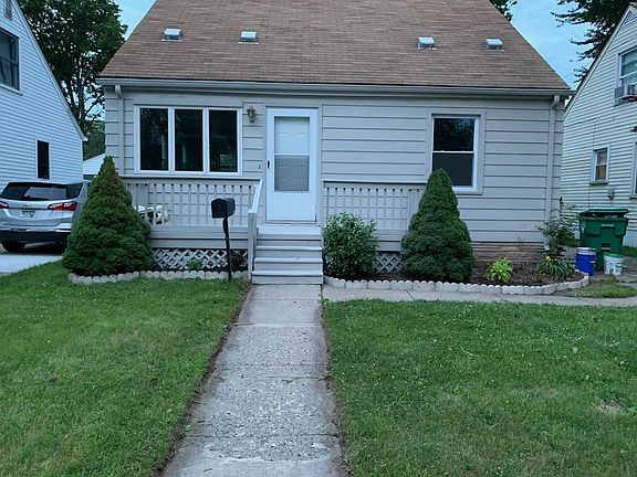 4th image of 6058 Helen St