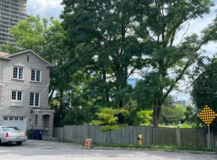 31 Rodeo Ct, Toronto, ON M2M 4M3