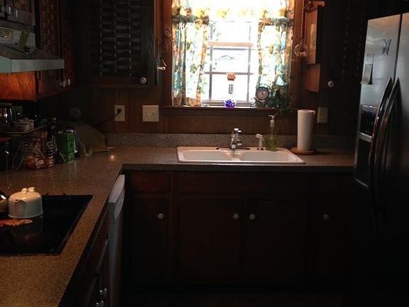 5th image of 3805 Lynn Ora Dr